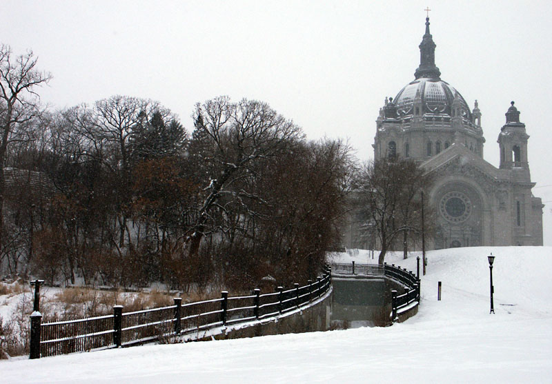 CathedralTunnel3800.jpg