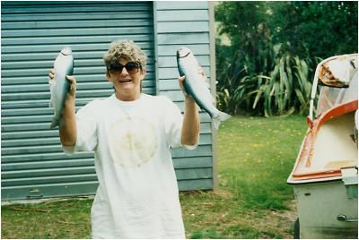 u39/philinnz/medium/25381448.wscansfrompast005.jpg