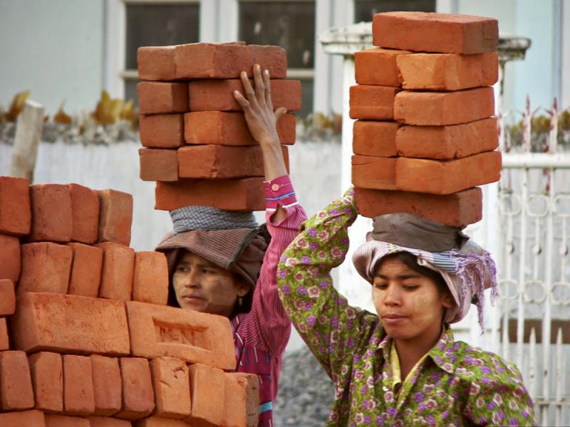 Brick Carriers, Mandalay, Myanmar, 2005