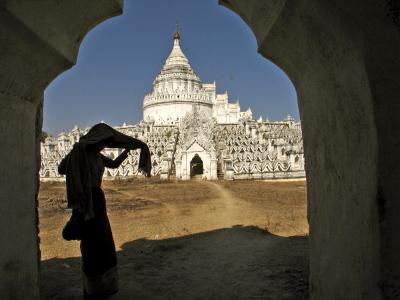 Hsinbyume Pagoda, Mingun, Myanmar, 2005