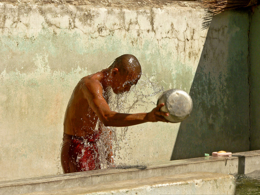 Bathing at Mahangandhayon Monastery. Amarapura, Myanmar, 2005