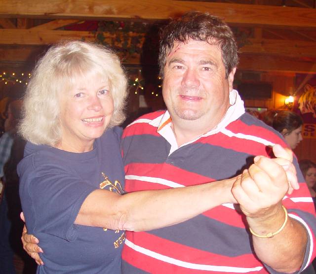 SARA  AND I LOVE TO DANCE CAJUN
