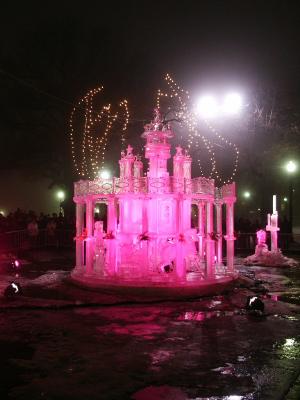 Ice carousel