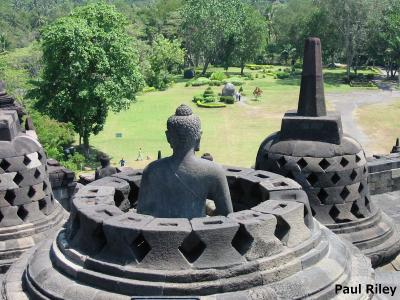 Borobudur 2.jpg