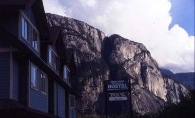 squamishhostel.jpg