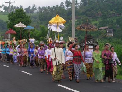 Procession on the way back to Tirtangga