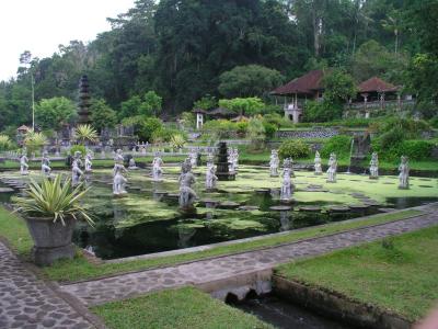 Pool with statues & stepping stones