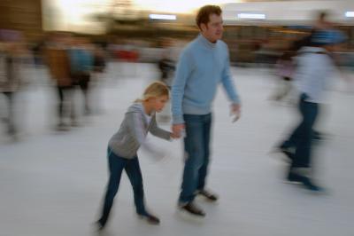 <b>Skating</b><br>by Joffun