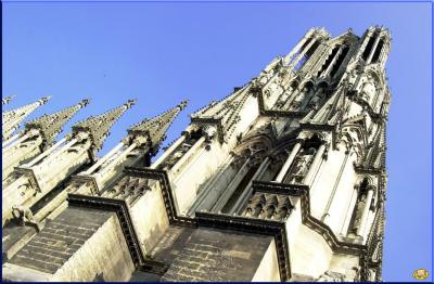 Reims_300503_02_LaCathedrale_15h.jpg