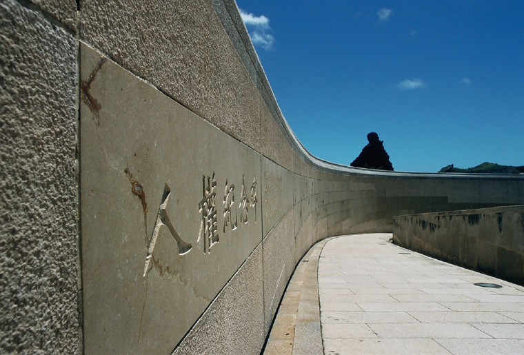 R002-010.jpg