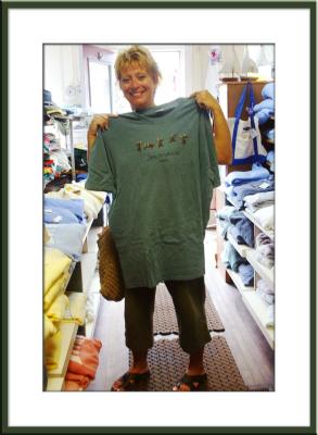 After breakfast in Damariscotta, we shop and Liz finds a nightshirt, then...