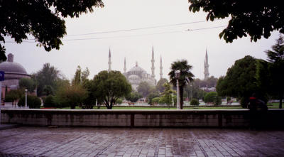 u4/dcoleman59/medium/691126.Istanbul52000.jpg