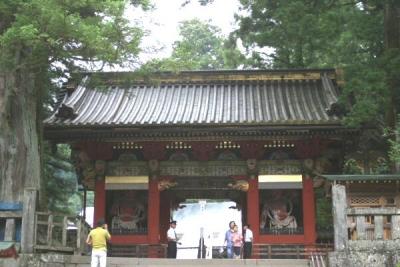 Omote-mon, gate leading to the Toshogu Shrine.