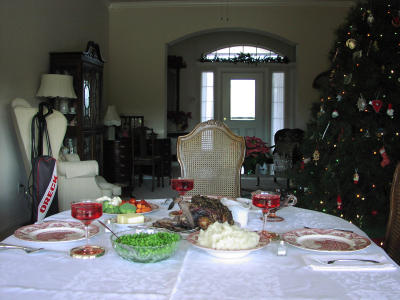 u4/jhales/medium/859226.Momxmas009.jpg