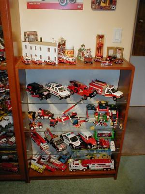 Lego, large scale Matchbox, Code 3 Station 79, misc