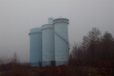 Towers Fog 113001 3.JPG
