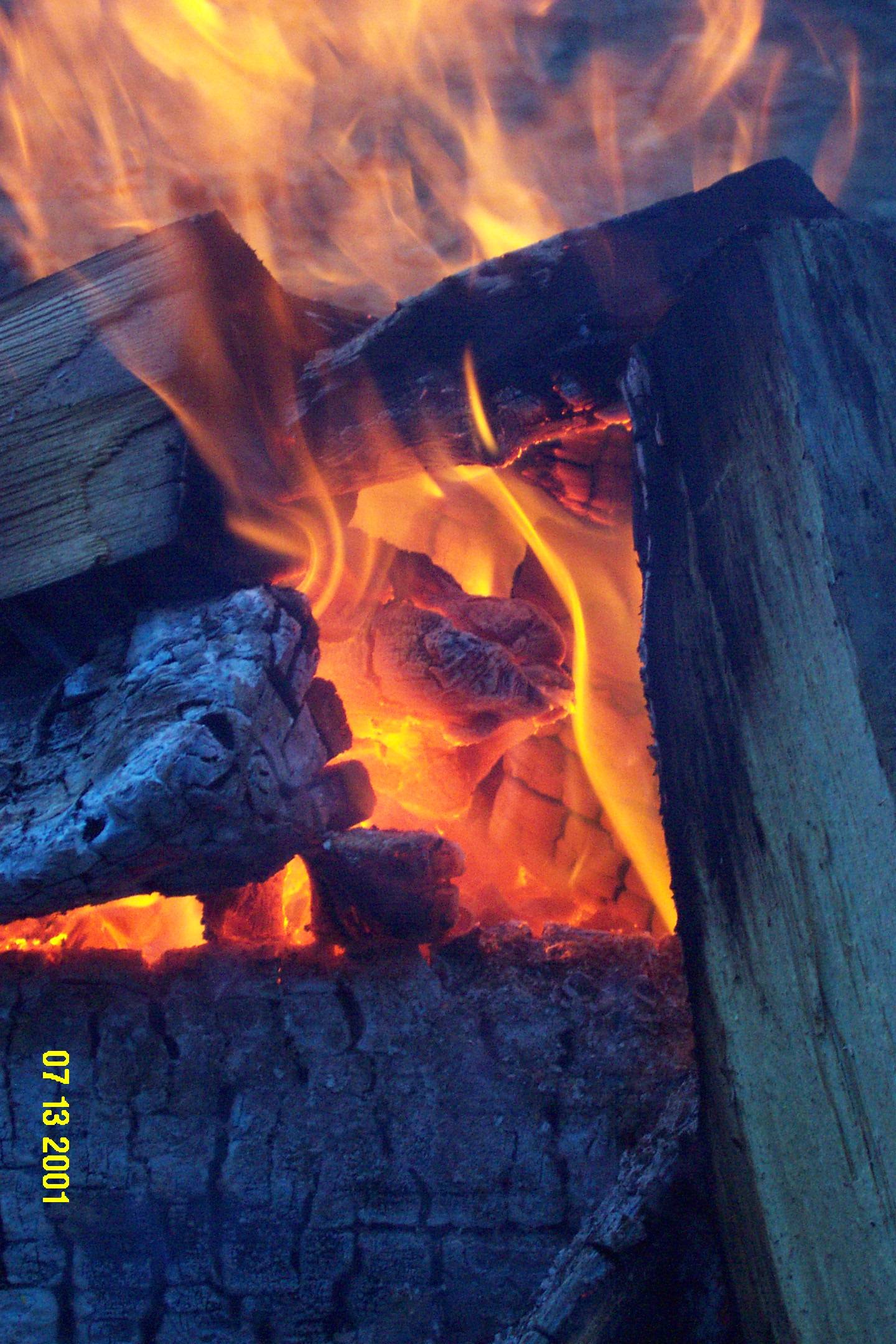 Bonfire 17.JPG