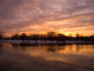 u40/anayv/medium/40138902.eSmoothSunrise2005S70P.jpg