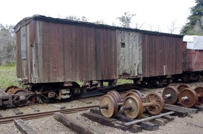 u40/baja_traveler/medium/26408843.Boxcar.jpg