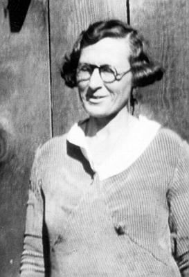 Edna (Fitzsimons) Kimes.jpg