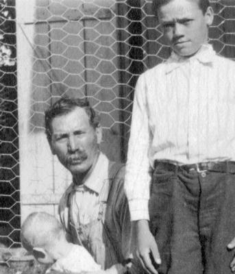 Land, Theodore and Virginia Kimes 1917.jpg