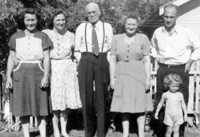 Velma, Elva, Henry, Edna, Loran, & Anna Elise Kimes.jpg