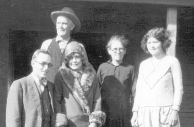 William Kimes, James, Rosa, Nancy Viola (daughter of David G. Kimes), & Beda Mayner.jpg