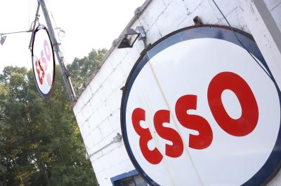 The Esso Club