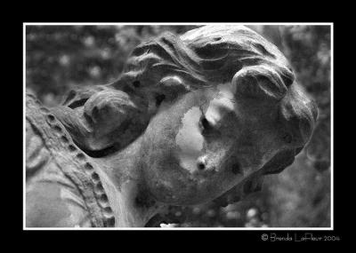 Statue in B&W