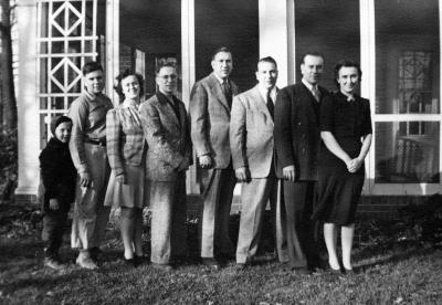 Earliest Photo of All 8 of Grupp Children Left to right - Bud, Bob, Mary, Don, Roger, Jack, Dick, Ruth