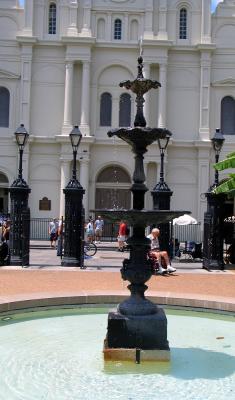 Fountain-in-Jackson-Square.jpg