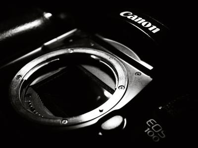 March 8  2005:  Canon Can