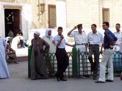 Something happend infront of the Al Azhar Mosque Cairo.JPG