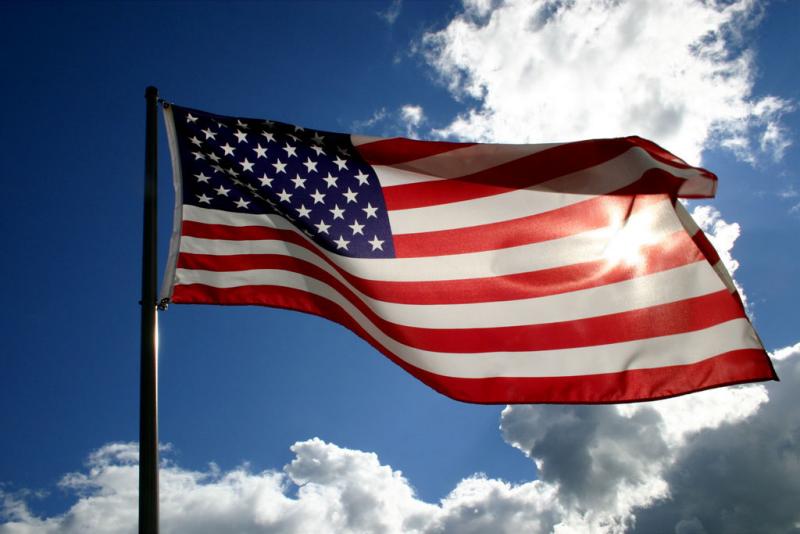 <b>Old Glory flying proud *</b> <br> <i> Billy Webb </i>