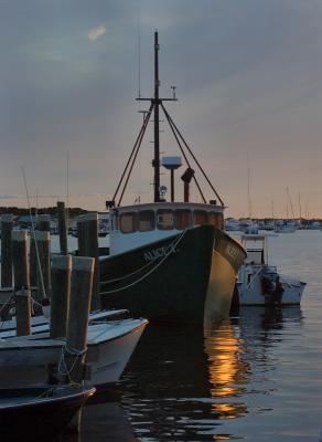 Alice T at anchor *