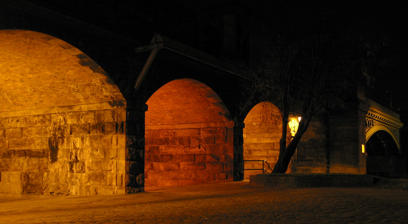 Arches (*)