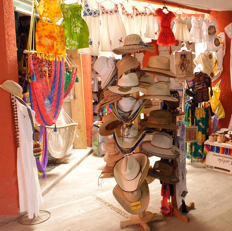 Chitzen Itza Market