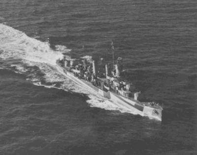USSHerndon002.jpg