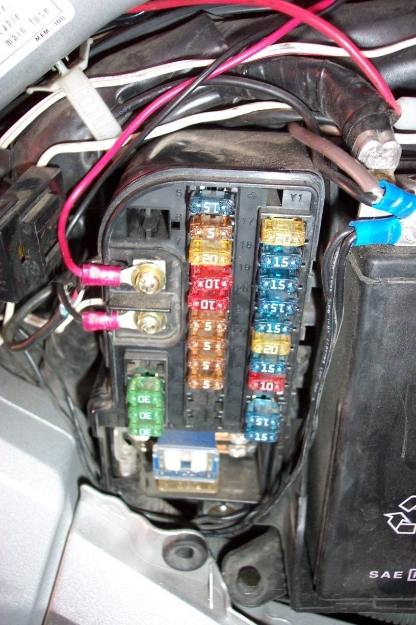 Accessory fuse box connections are straight forward