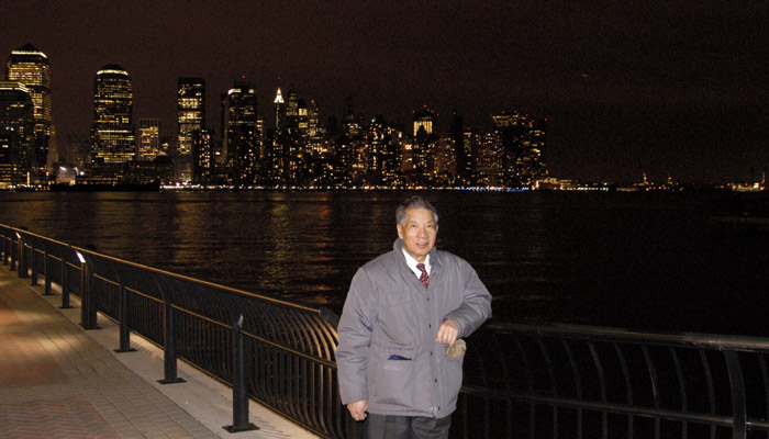 The view of Manhattan from Jersey City is quite dramatic at night