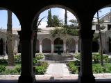 Recoleta cloister.JPG