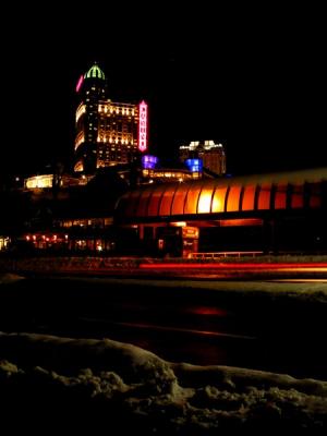 Night view of Niagara falls