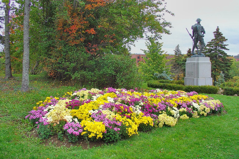 Bowring Park in Autumn 015