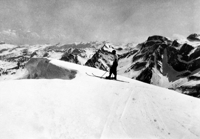  Sommet du Taillon (3146m) - Panorama N.E. : Astazous et Marbore