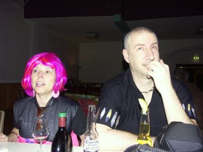 273uak200400.jpg