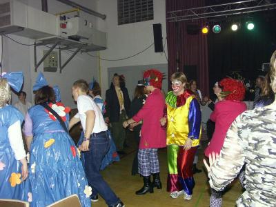 523uak200425.jpg