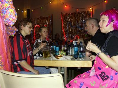 543uak200427.jpg