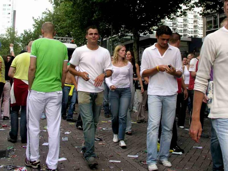 Dance Parade in Rotterdam 2004 at Schouwburgplein