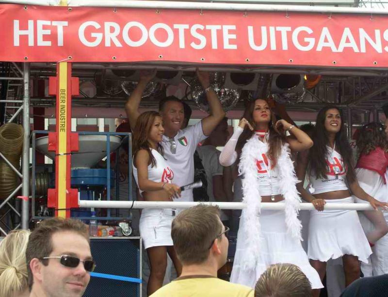 Dance Parade in Rotterdam 2004