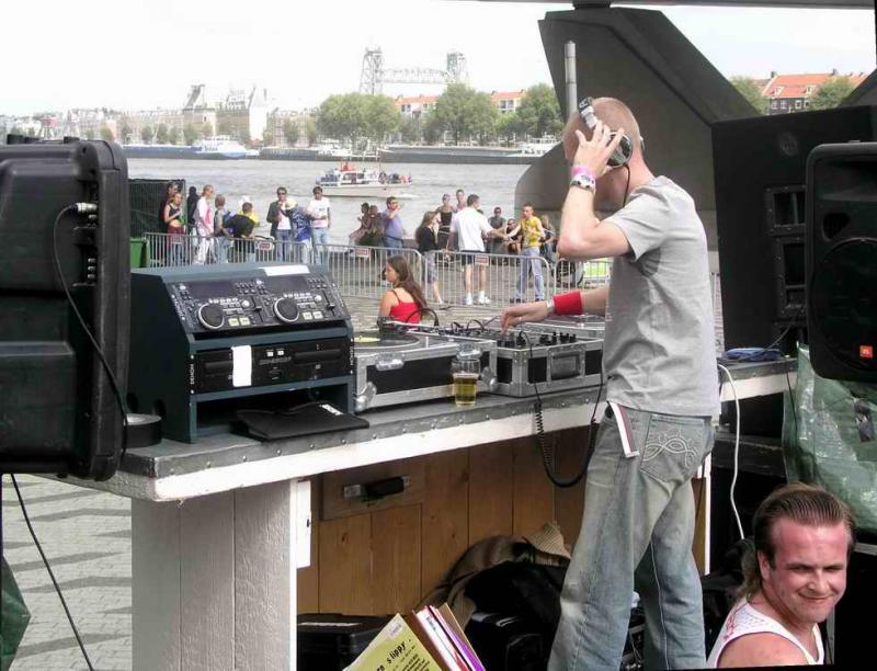 Dance Parade in Rotterdam 2004